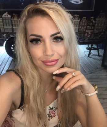 Анкета проститутки Полина - город Вижница, 36 лет, №1365